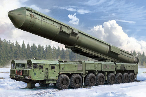 HobbyBoss 82952 15U175 TEL of RS-12M1 Topol-M ICBM Complex 1:72 Scale Model Kit HBB82952 Hobbyboss