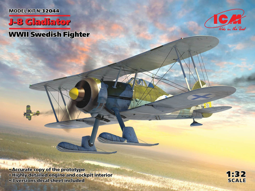 ICM 32044 J-8 Gladiator WWII Swedish Fighter Plane 1:32 Scale Model ICM32044 ICM