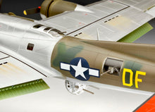 Load image into Gallery viewer, Revell 04283 B-17G &quot;Flying Fortress&quot; 1:72 Scale Model Kit Revell
