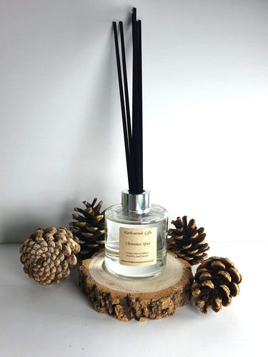 Christmas Spice Reed Diffuser 100ml with 6 High Quality Reeds in a Gift Box CSD100 Harbourside Gifts