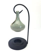 Load image into Gallery viewer, Hanging Ceramic Green Wax Melt Burner OB179A Puckator
