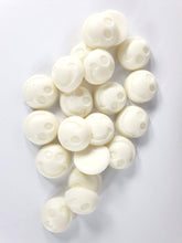 Load image into Gallery viewer, Lemongrass Scent Wax Melts Choice of Shapes LGWM3 Smiley Faces Harbourside Gifts
