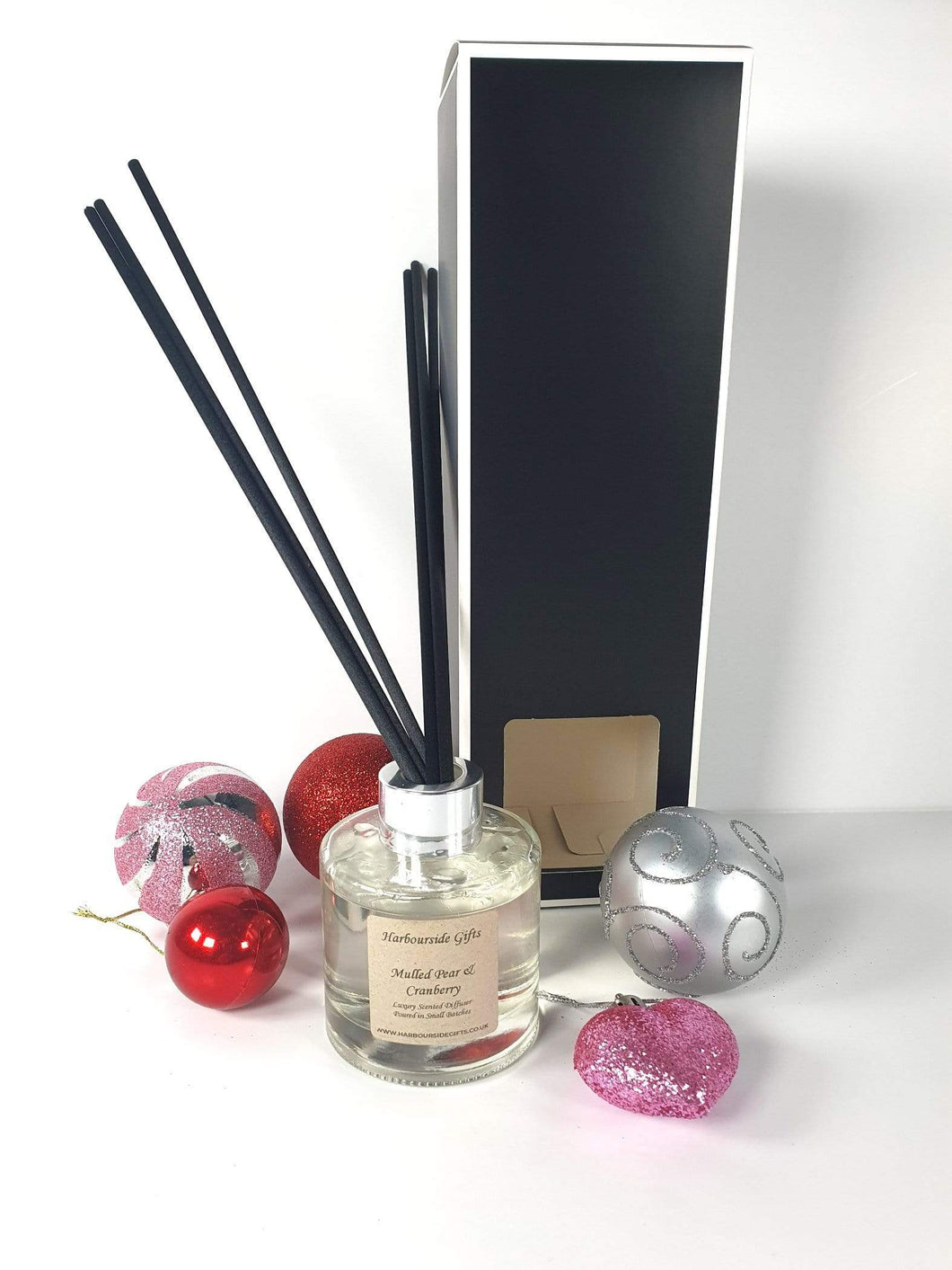 Mulled Pear & Cranberry Reed Diffuser 100ml with 6 High Quality Reeds in a Gift Box MPCD100 Harbourside Gifts