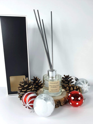 Winter Honeysuckle & Elderflower Reed Diffuser 100ml with 6 High Quality Reeds in Gift Box WHEDIFF100 Harbourside Gifts